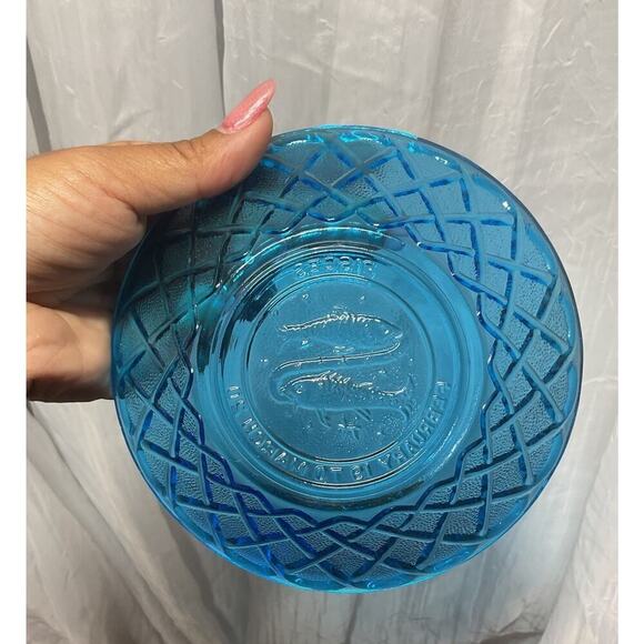 Vintage Blue Glass Zodiac Pisces Trinket Bowl Lattice Design Astrology - Picture 1 of 9